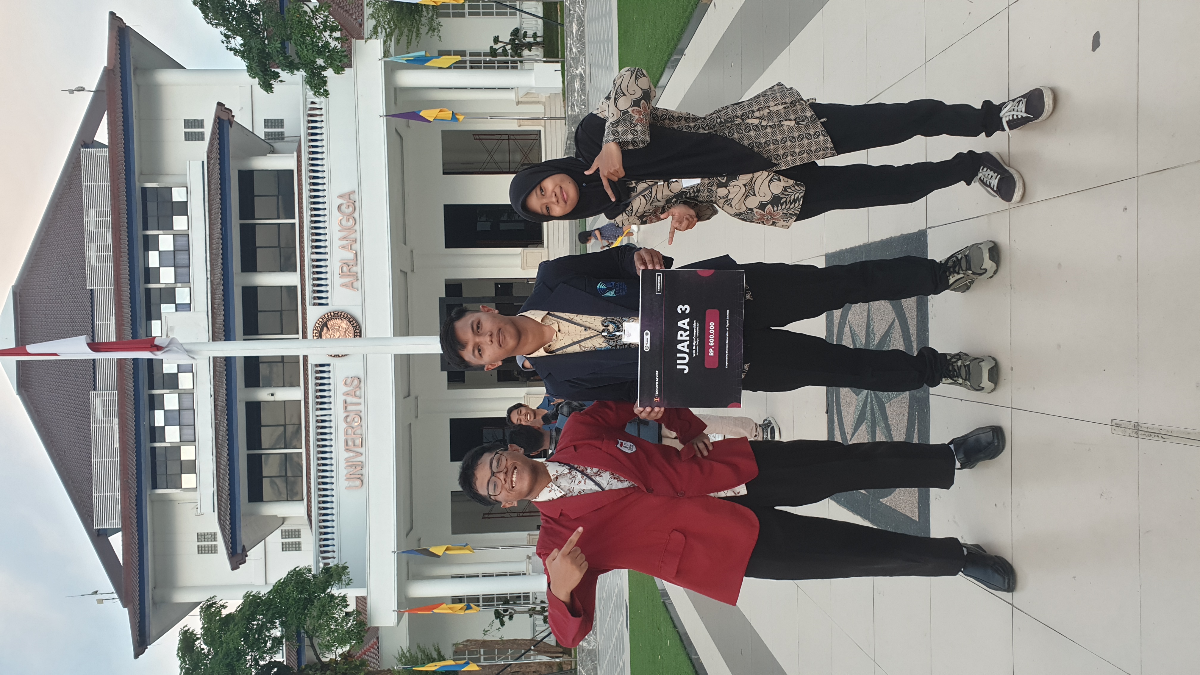 Juara 3 Web Development Competition